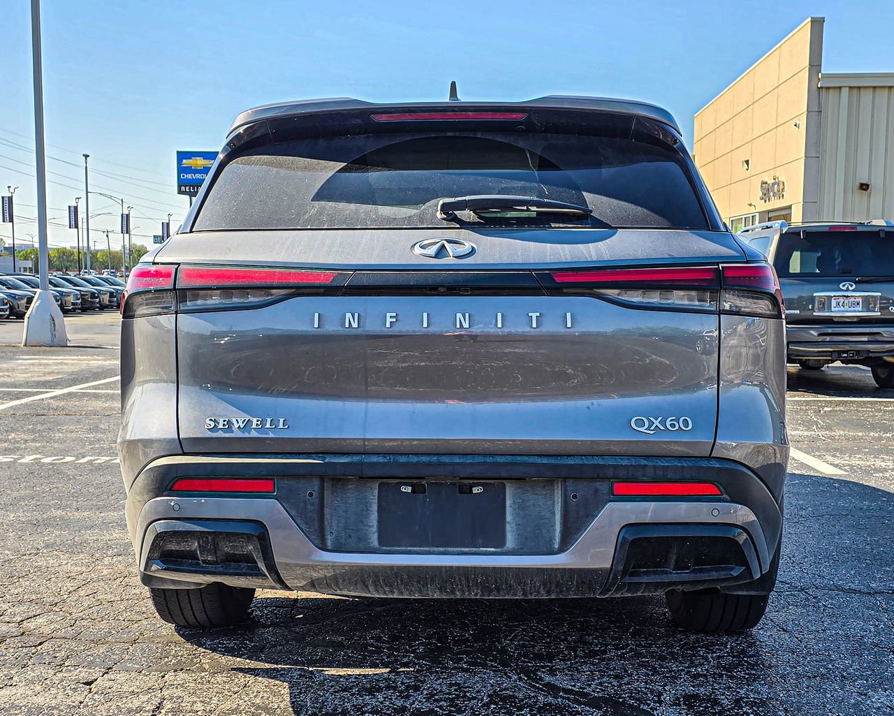 Used 2023 INFINITI QX60 Pure image 5