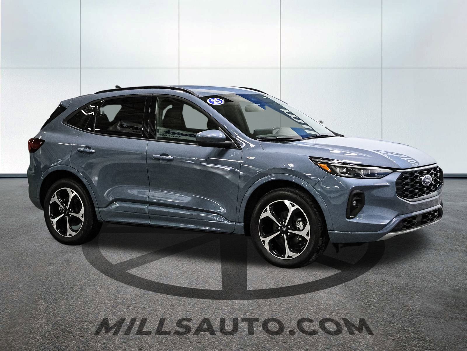 Certified 2025 Ford Escape ST-Line Elite image 10