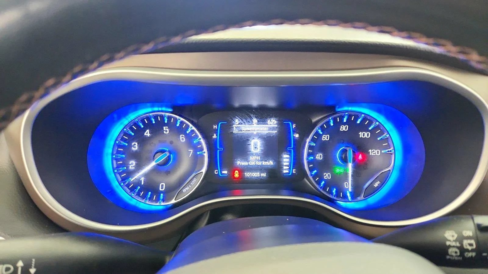 Used 2019 Chrysler Pacifica Touring-L FWD image 16