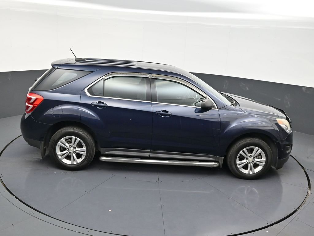 Used 2017 Chevrolet Equinox LS FWD image 17