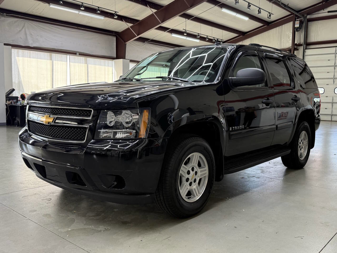 Used 2007 Chevrolet Tahoe LS RWD image 5