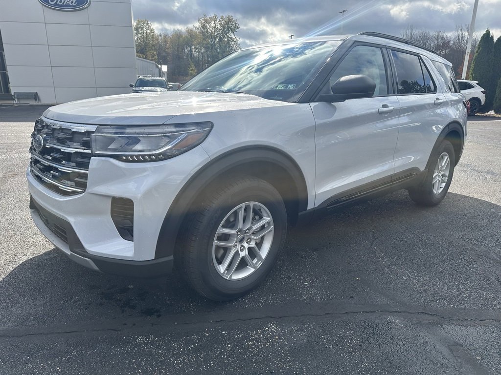 New 2026 Ford Explorer Active video 1