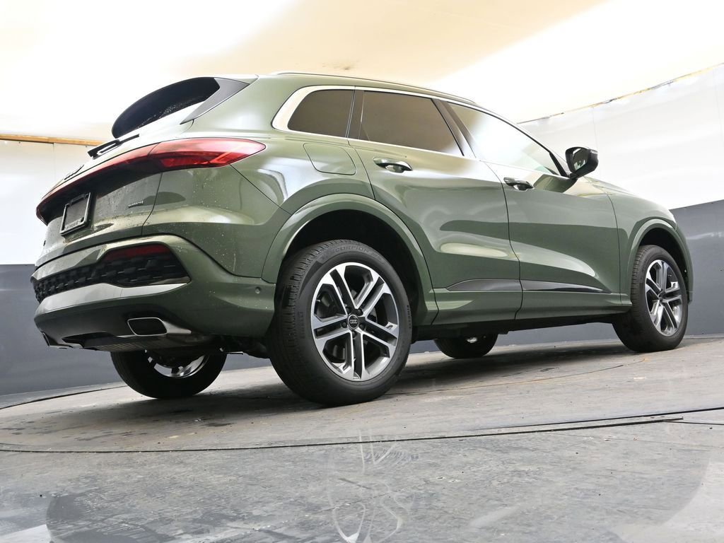 Certified 2025 Audi Q5 Premium Plus w/ Premium Plus image 41