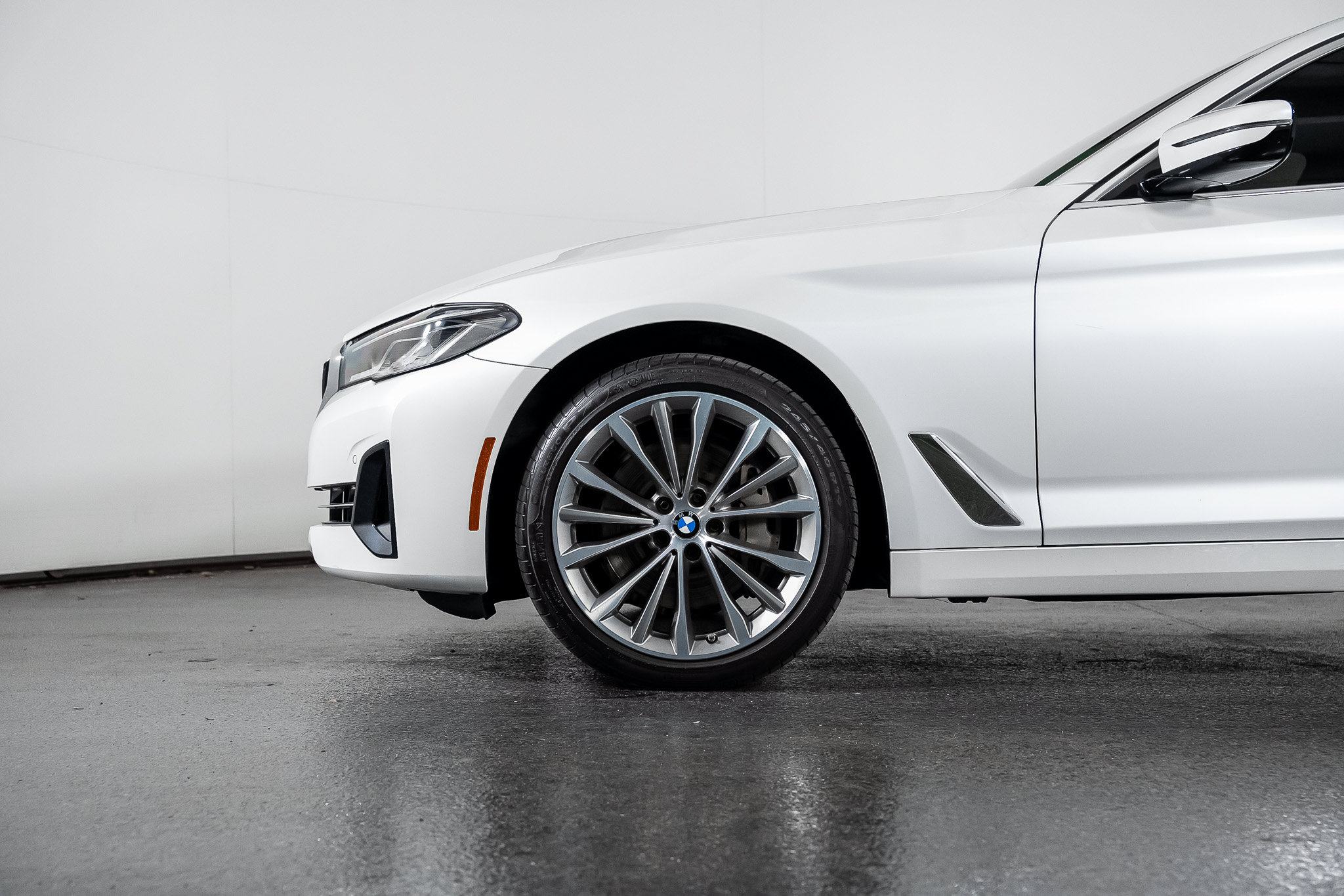 Used 2021 BMW 540i xDrive w/ Premium Package AWD/4WD image 12