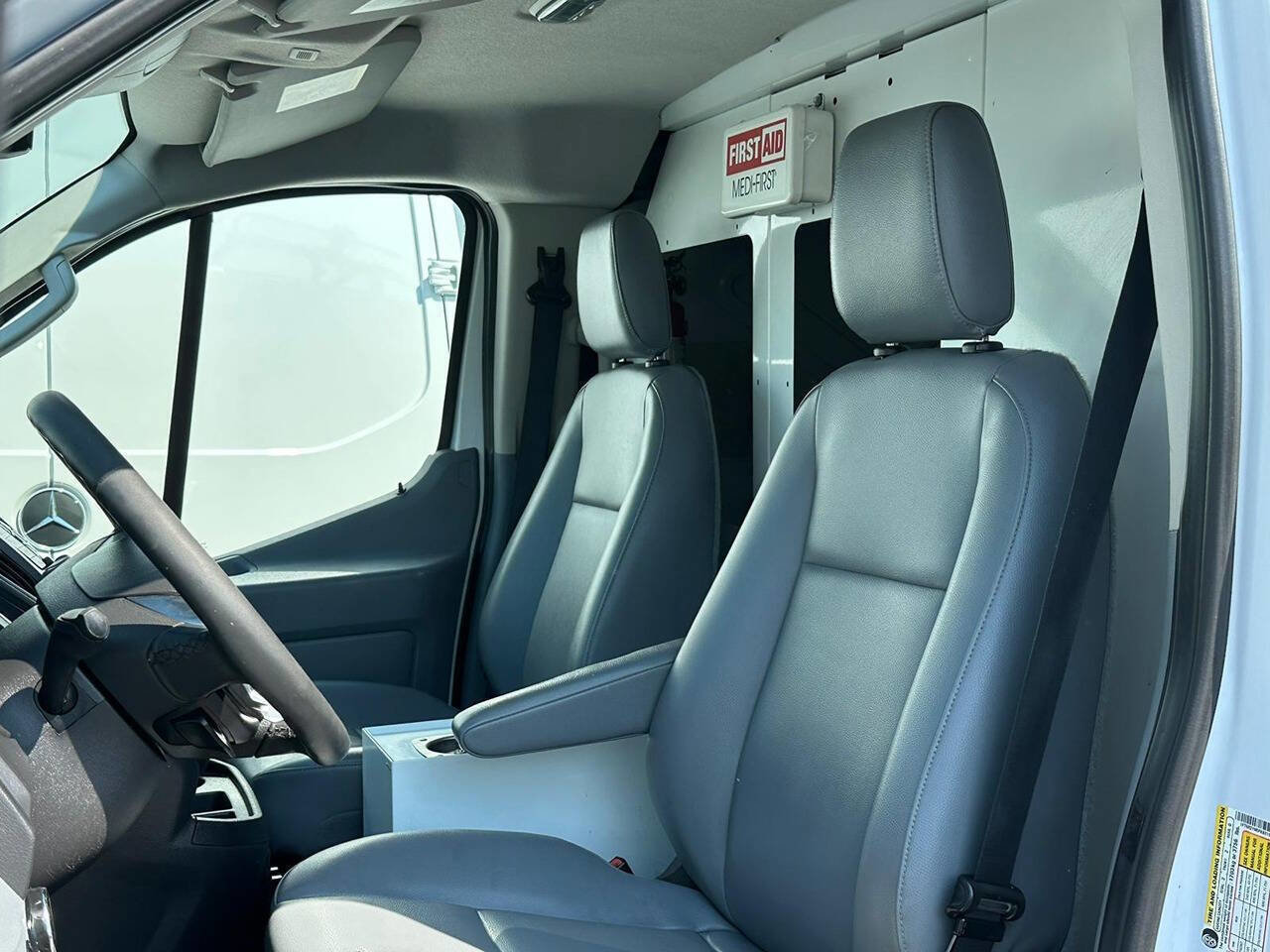 Used 2015 Ford Transit 250 148 Low Roof image 10