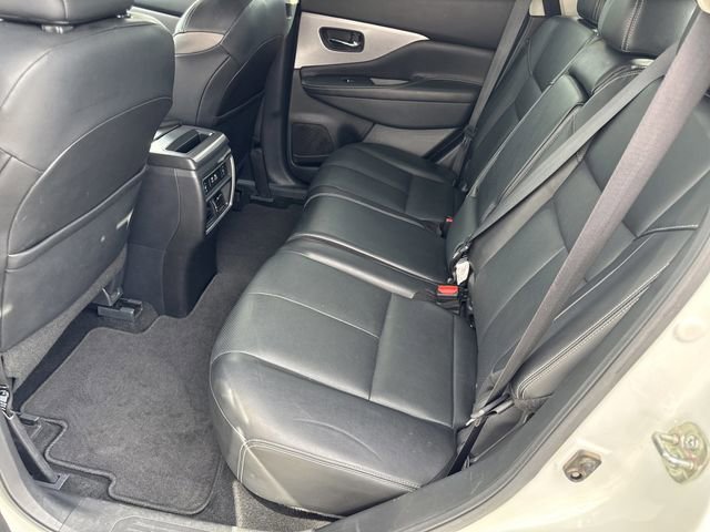 Used 2020 Nissan Murano SL w/ Moonroof Package image 15