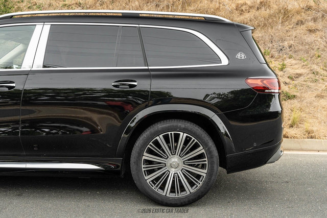 Used 2023 Mercedes-Benz Maybach GLS 600 4MATIC image 5