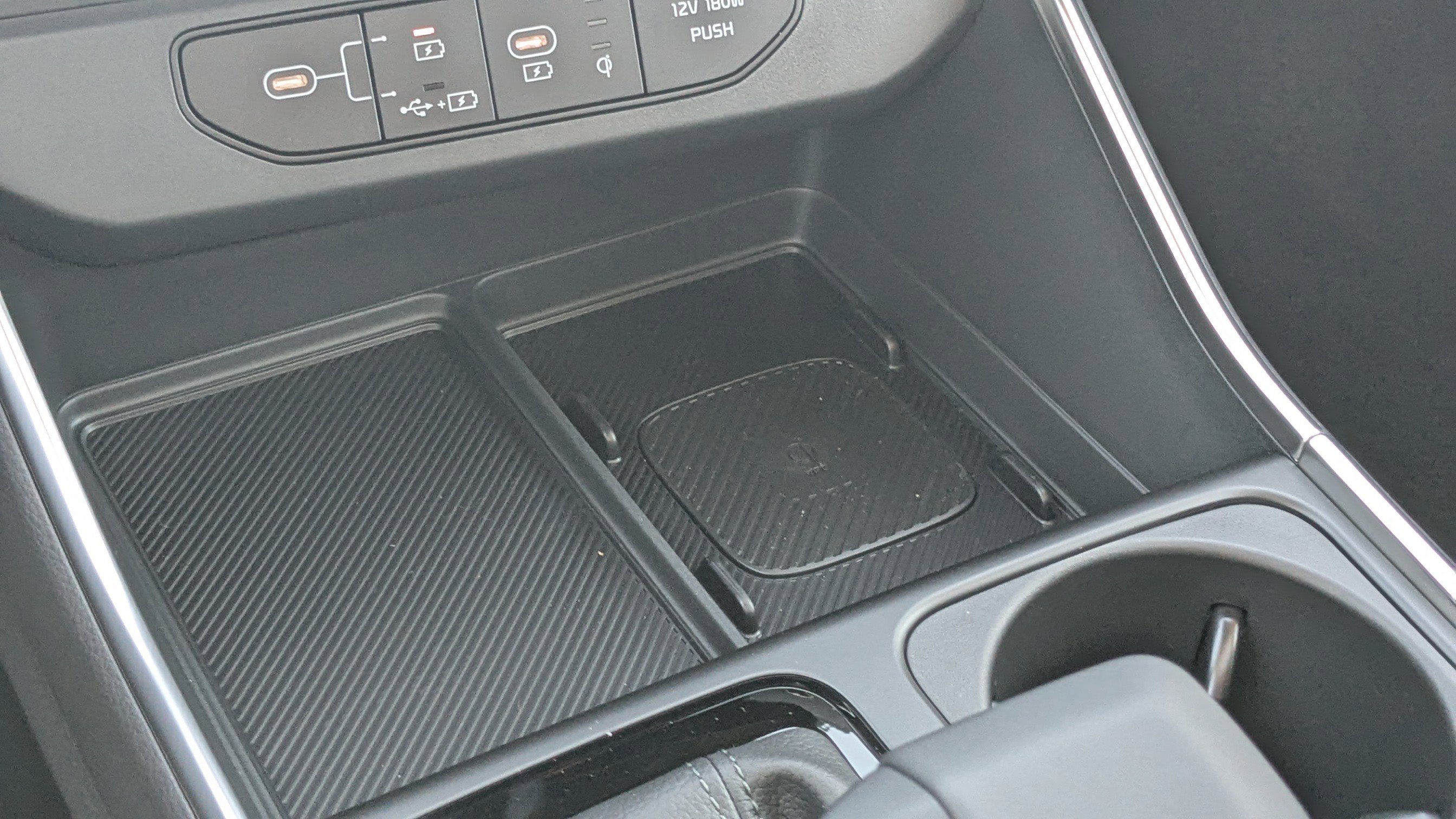 New 2026 Kia Carnival SX Prestige image 28
