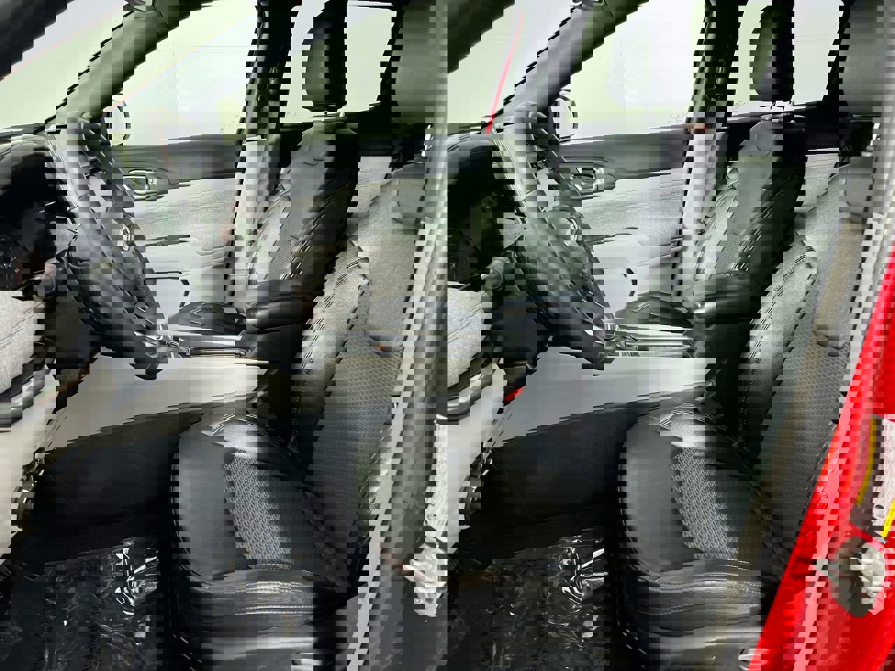 Used 2024 Jeep Compass Latitude image 12