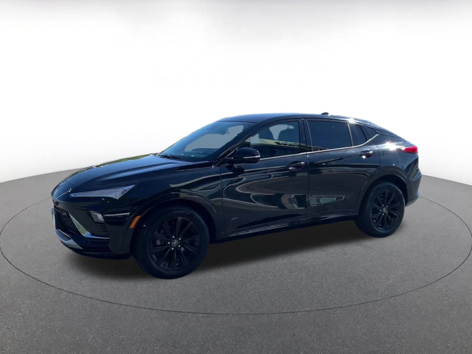 Used 2025 Buick Envista Sport Touring image 8