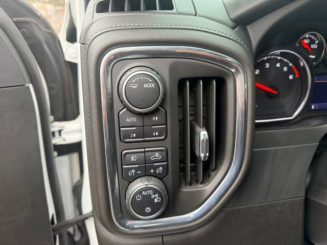 Used 2021 Chevrolet Silverado 1500 RST image 17