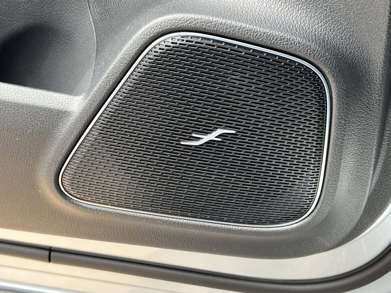 New 2026 Mercedes-Benz GLA 250 4MATIC image 34