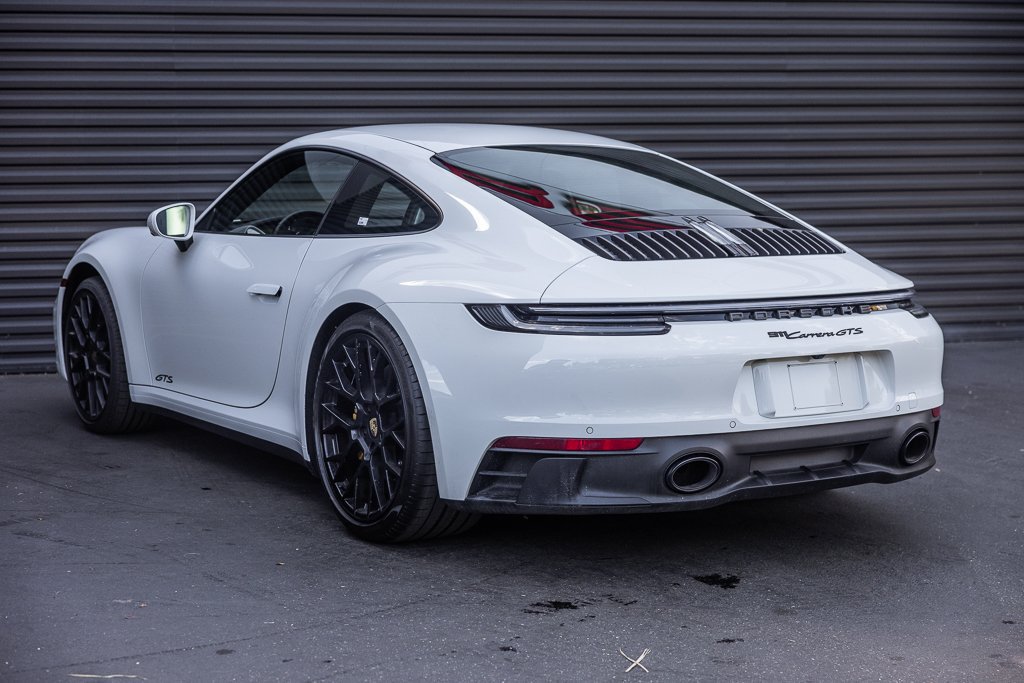 Certified 2024 Porsche 911 Carrera GTS RWD image 3