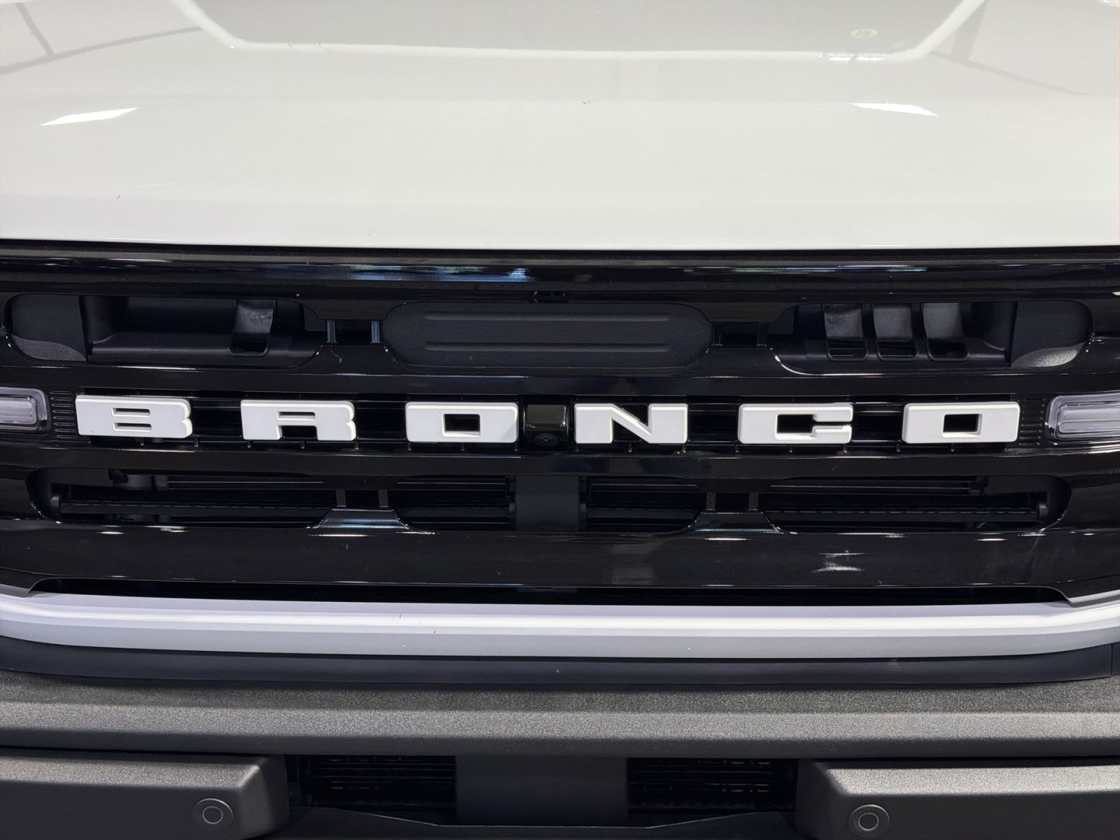 New 2026 Ford Bronco Outer Banks AWD/4WD image 12