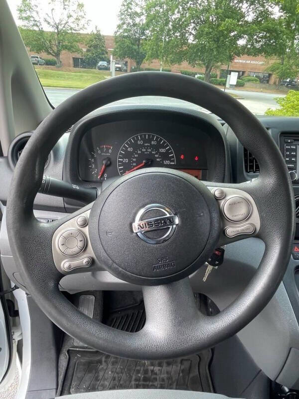 Used 2014 Nissan NV200 SV w/ Technology Package FWD image 4