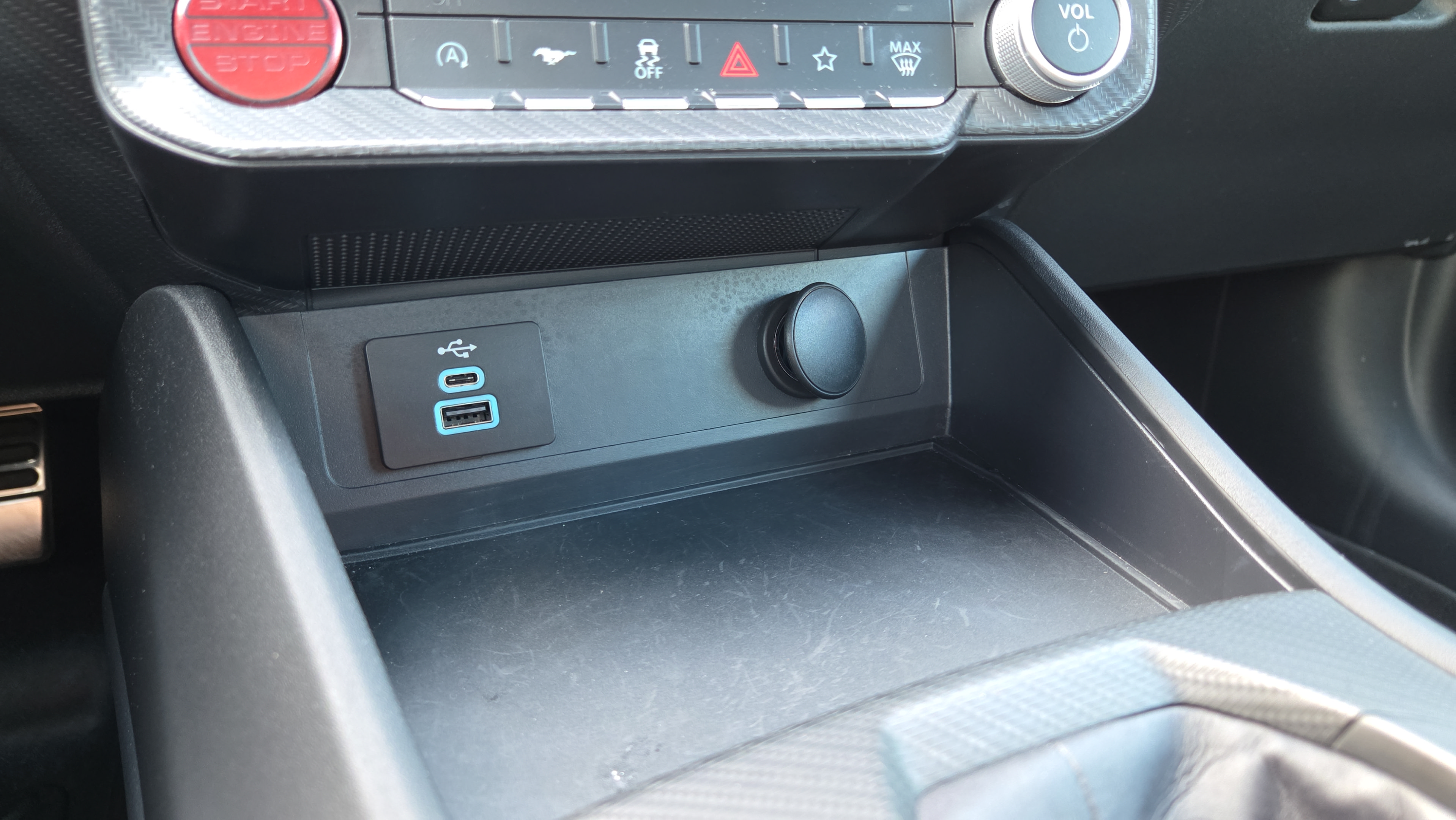 Used 2025 Ford Mustang GT Premium RWD image 25