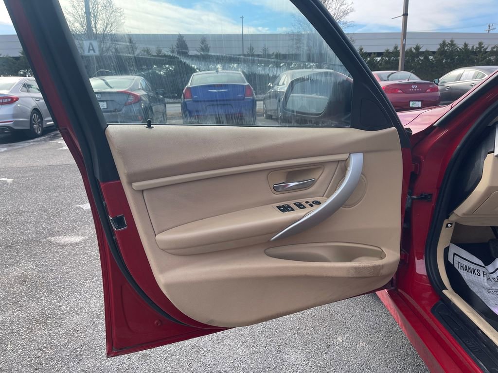 Used 2013 BMW 328i xDrive Sedan image 14