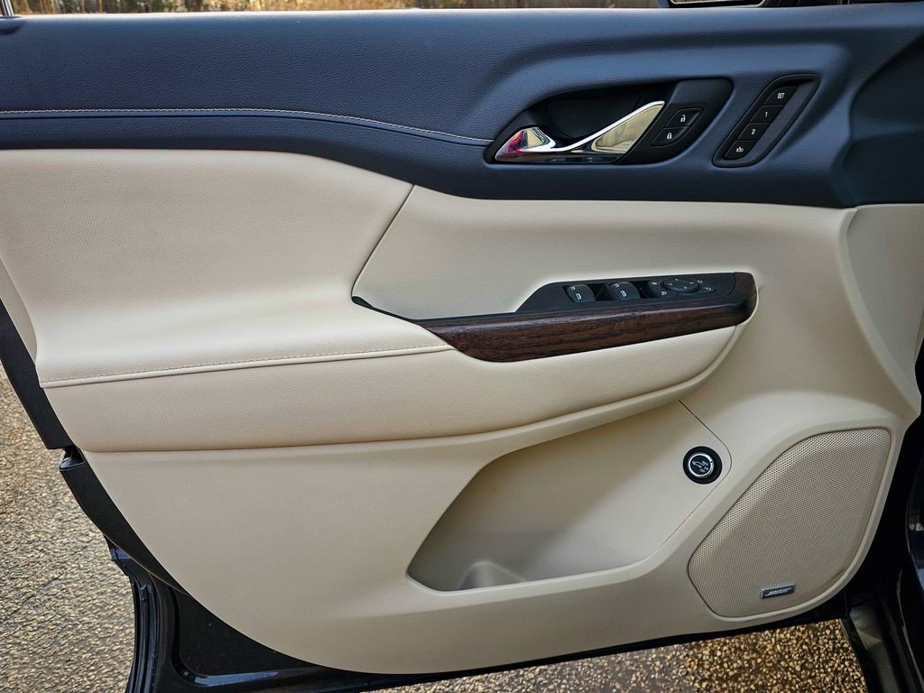 Certified 2023 GMC Acadia Denali w/ Denali Ultimate Package image 10