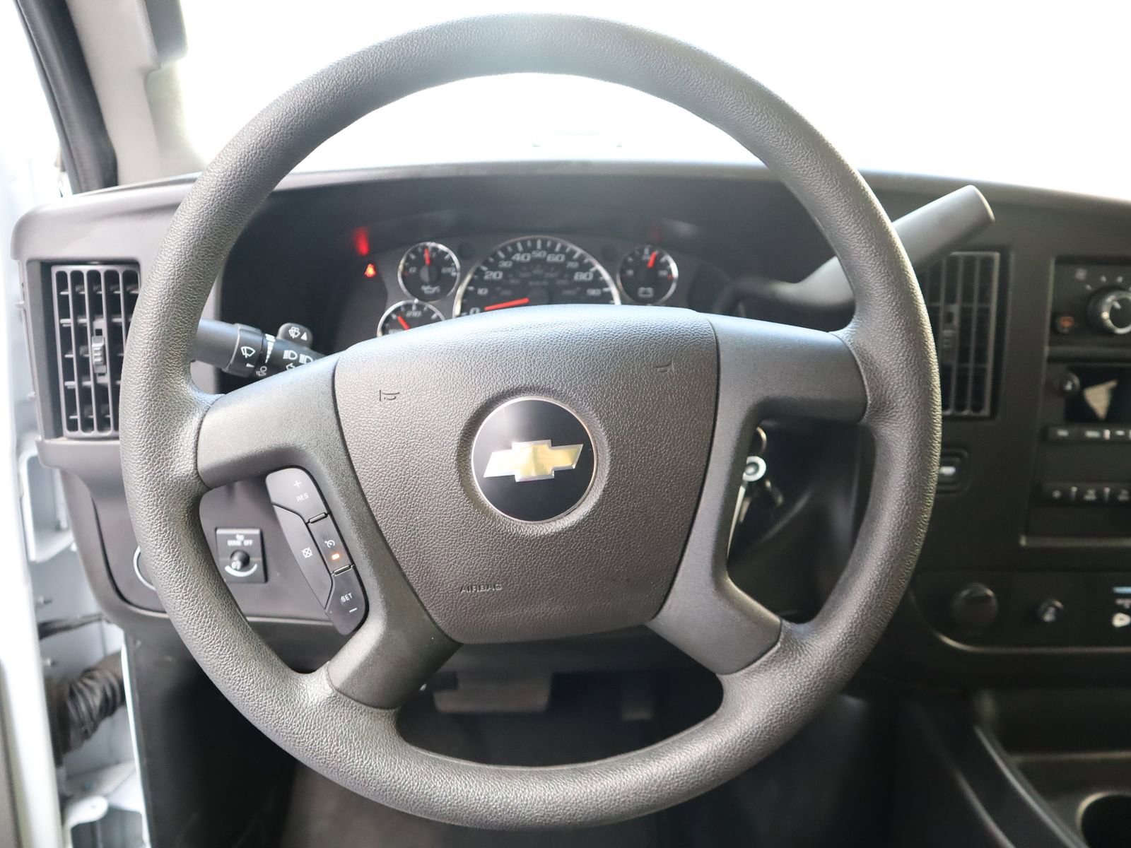 Used 2023 Chevrolet Express 3500 LT w/ LT Preferred Equipment Group image 31