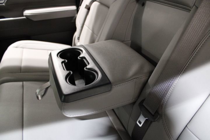 New 2026 GMC Sierra 2500 SLT w/ SLT Premium Package image 21