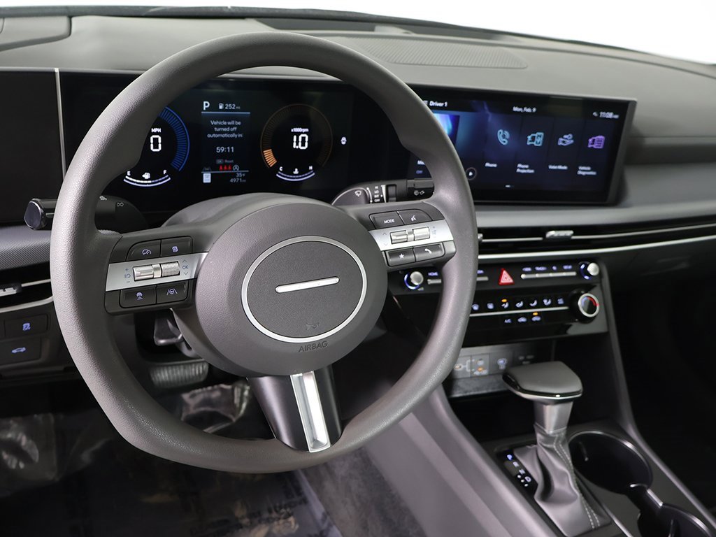 Certified 2025 Hyundai Sonata SE image 22