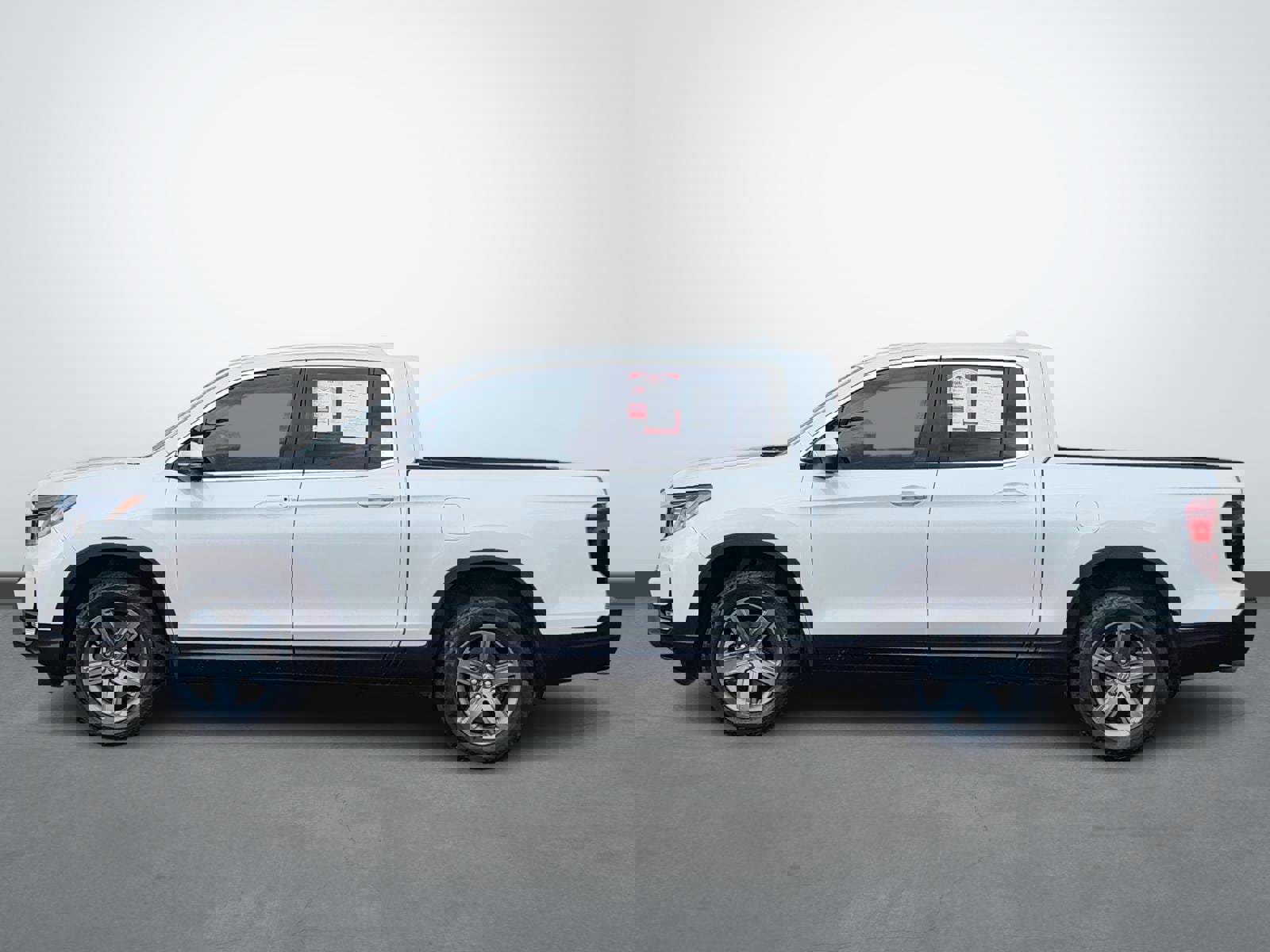 Used 2023 Honda Ridgeline RTL image 2