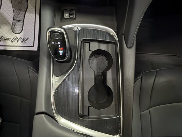 Certified 2020 Buick Enclave Essence w/ Sound and Sites Package FWD image 21