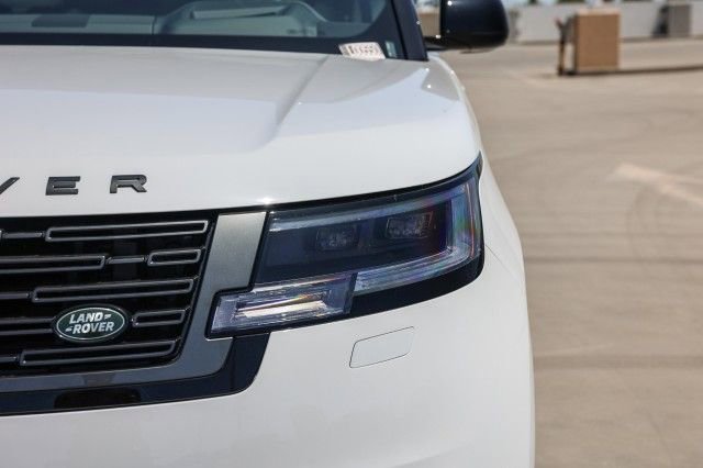 New 2025 Land Rover Range Rover SE image 11