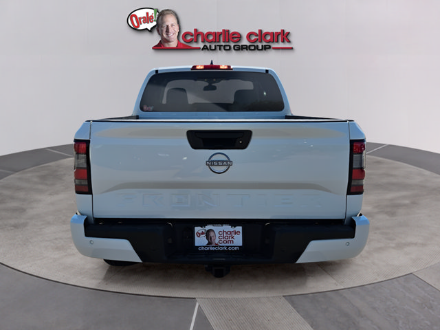 Certified 2025 Nissan Frontier SV w/ SV Convenience Package RWD image 5