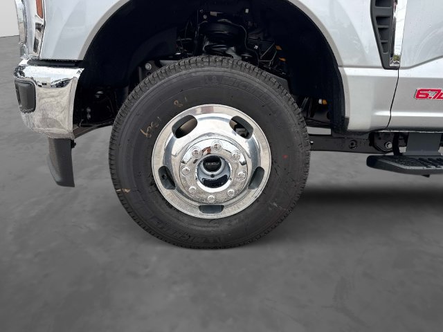 New 2027 Ford F350 XLT w/ XLT Premium Package AWD/4WD image 11