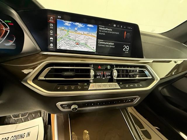 Used 2023 BMW X5 xDrive40i w/ M Sport Package AWD/4WD image 21