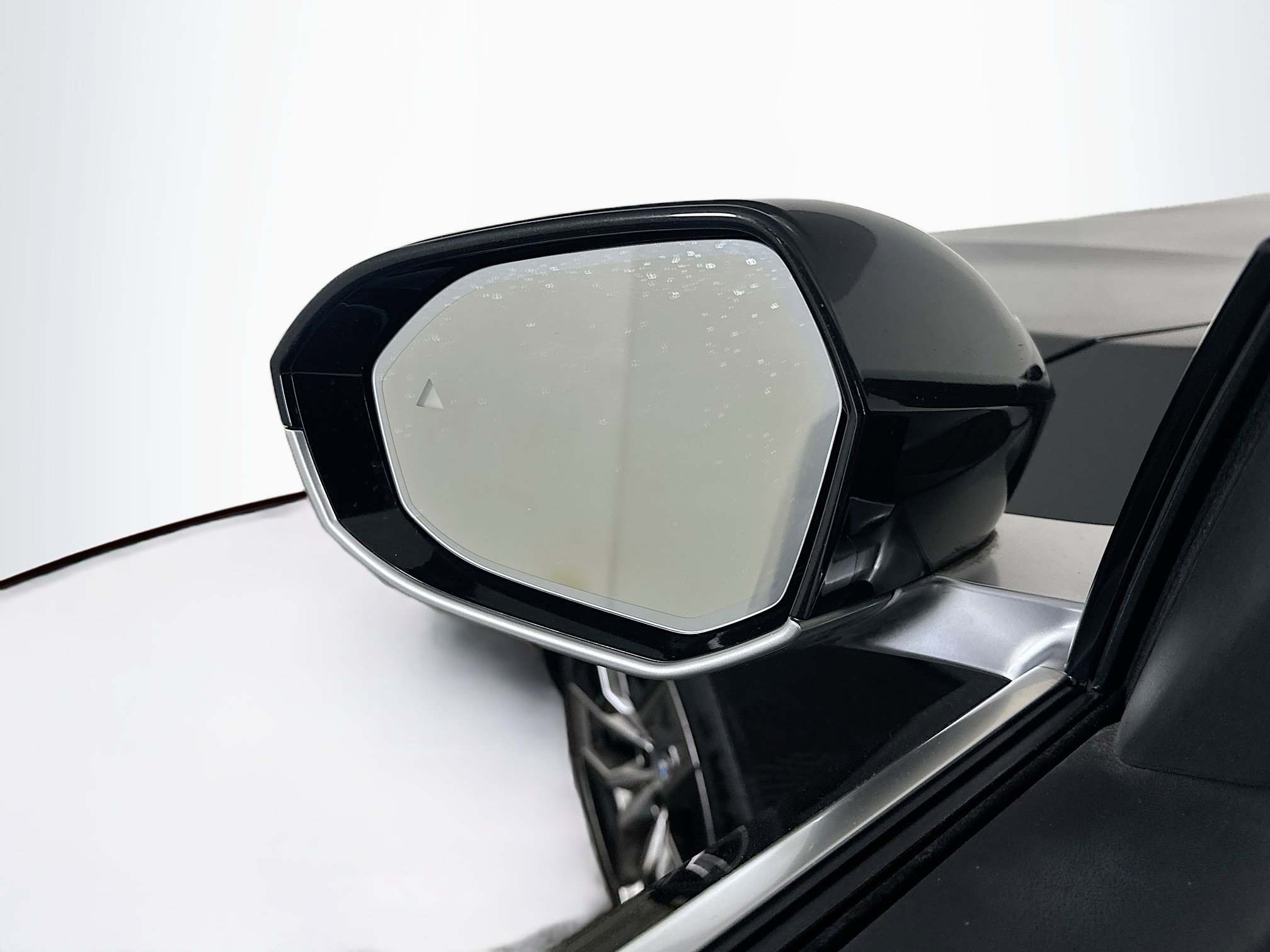 Used 2024 BMW i5 eDrive40i RWD image 16