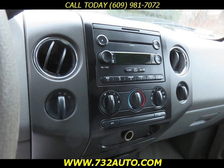Used 2006 Ford F150 XLT AWD/4WD image 11
