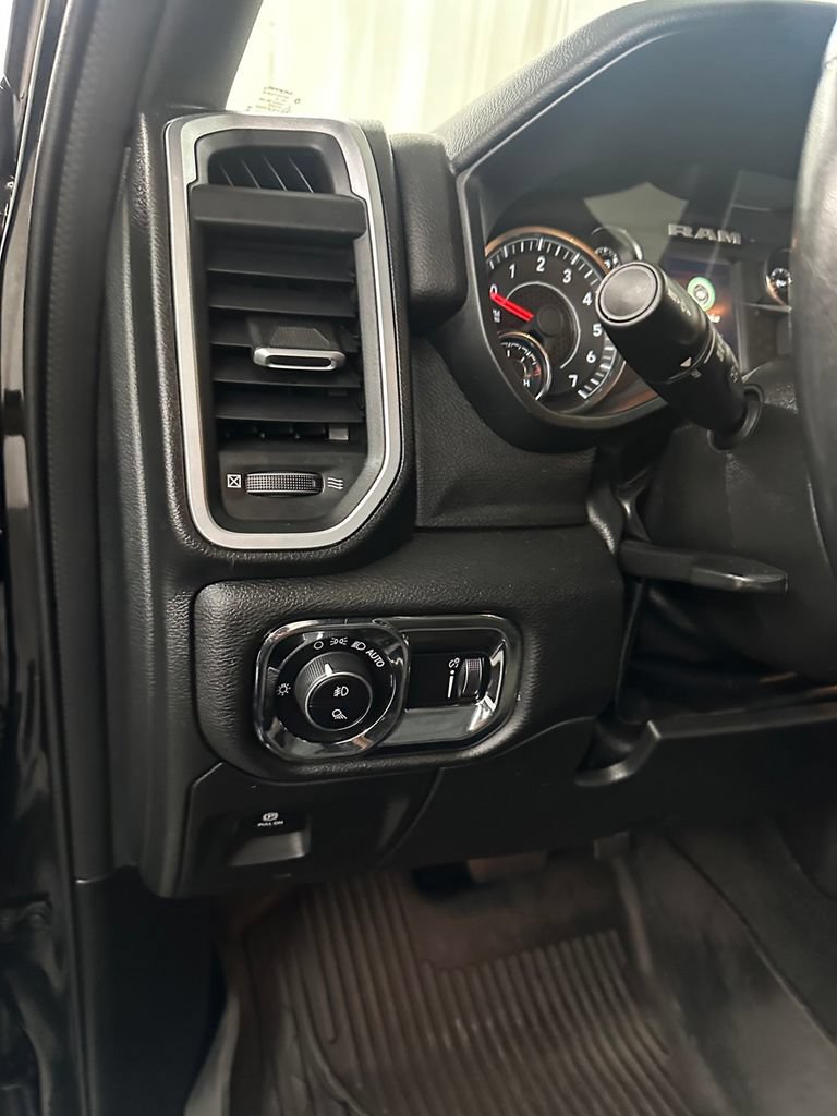Used 2023 RAM 1500 Big Horn AWD/4WD image 11