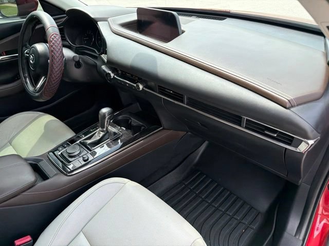 Used 2020 MAZDA CX-30 FWD w/ Premium Package image 11