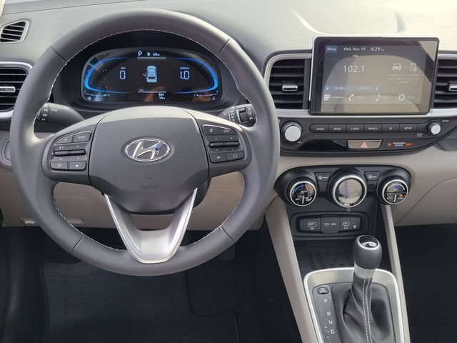 New 2026 Hyundai Venue SEL FWD image 4