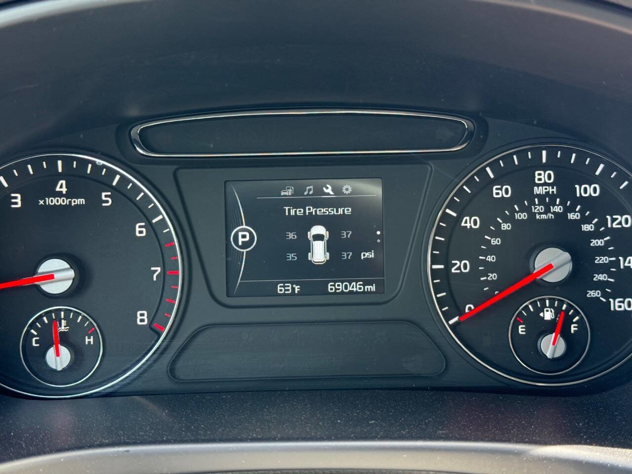 Used 2017 Kia Sorento L image 12