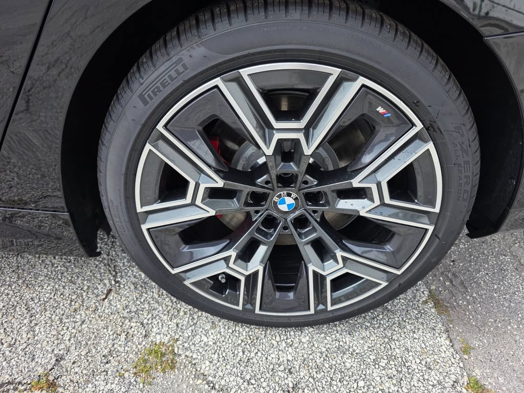 New 2026 BMW i5 M60 w/ Premium Package AWD/4WD image 6