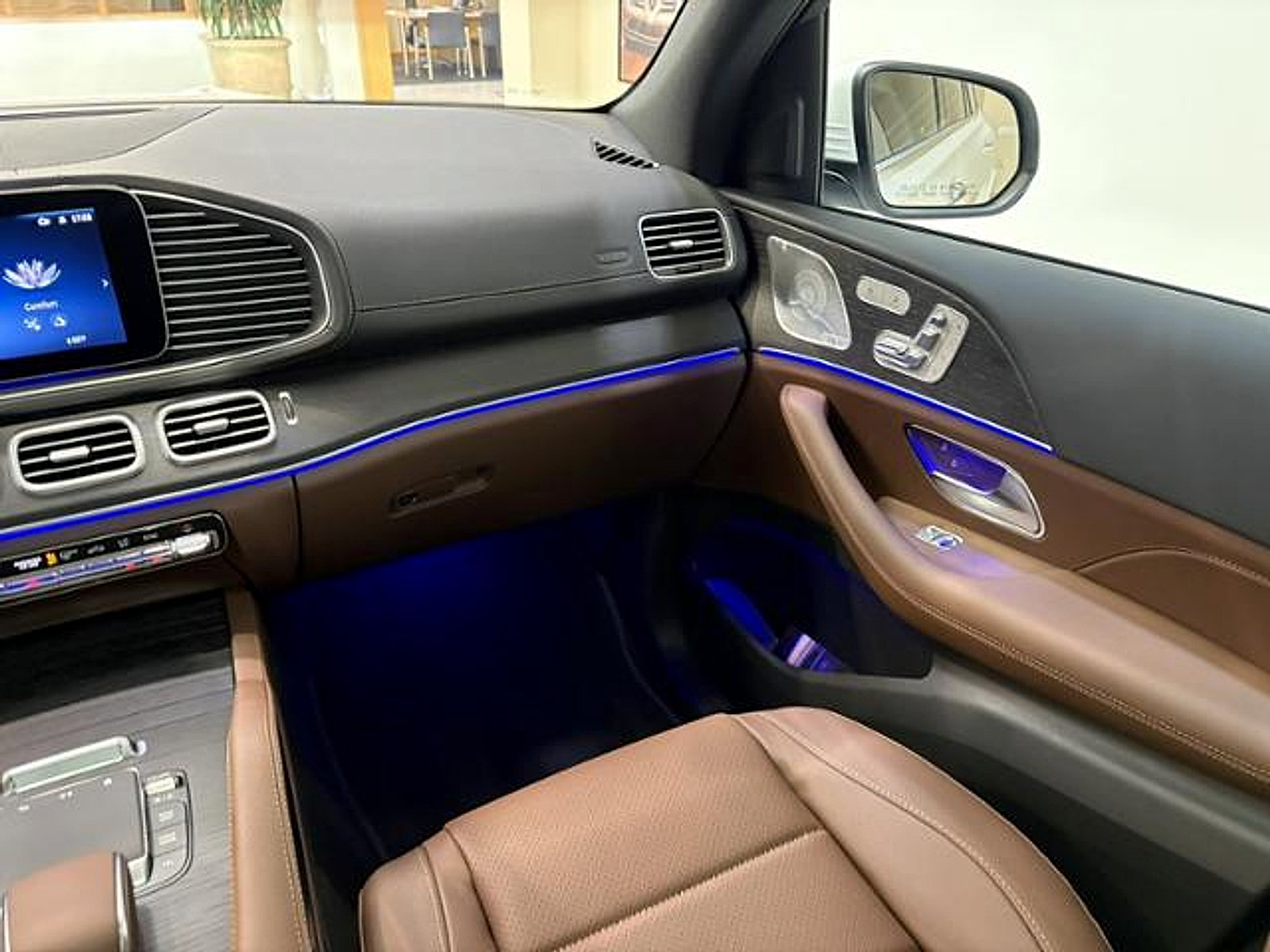 New 2026 Mercedes-Benz GLS 450 4MATIC image 14