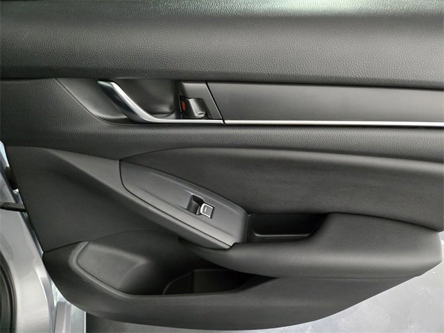 Used 2019 Honda Accord LX image 21