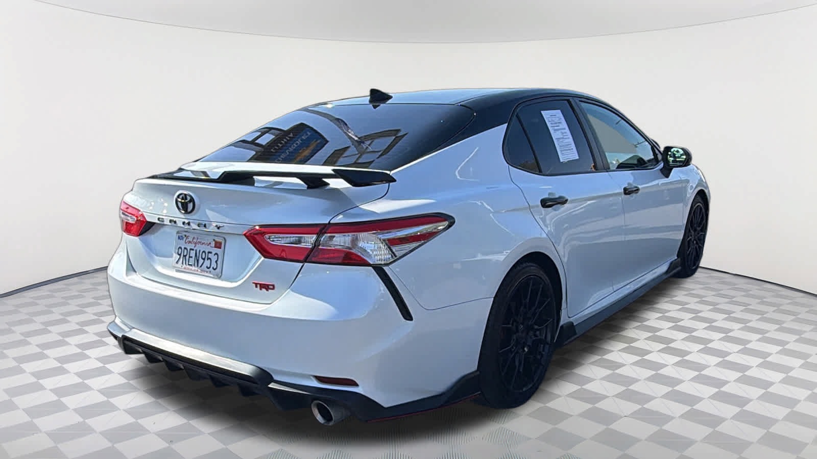 Used 2020 Toyota Camry TRD FWD image 5