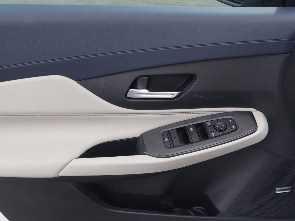 New 2026 Nissan Sentra SL w/ Floor Mat Package FWD image 18