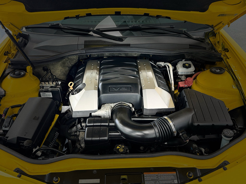 Used 2010 Chevrolet Camaro SS w/ RS Package RWD image 33