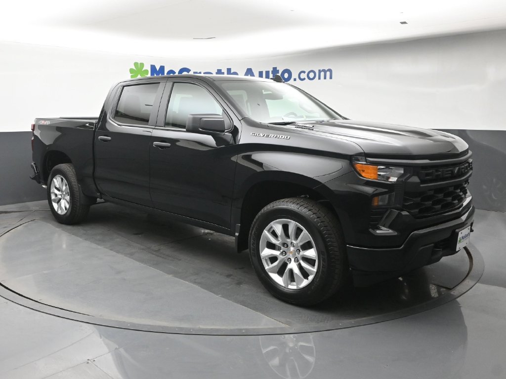 New 2026 Chevrolet Silverado 1500 Custom AWD/4WD image 2