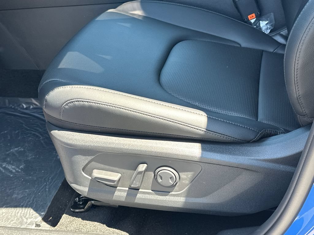 New 2026 Kia Sportage EX w/ EX Panorama Roof Package FWD image 19