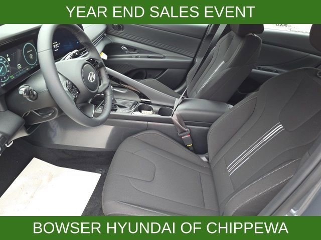 New 2026 Hyundai Elantra Sport image 4