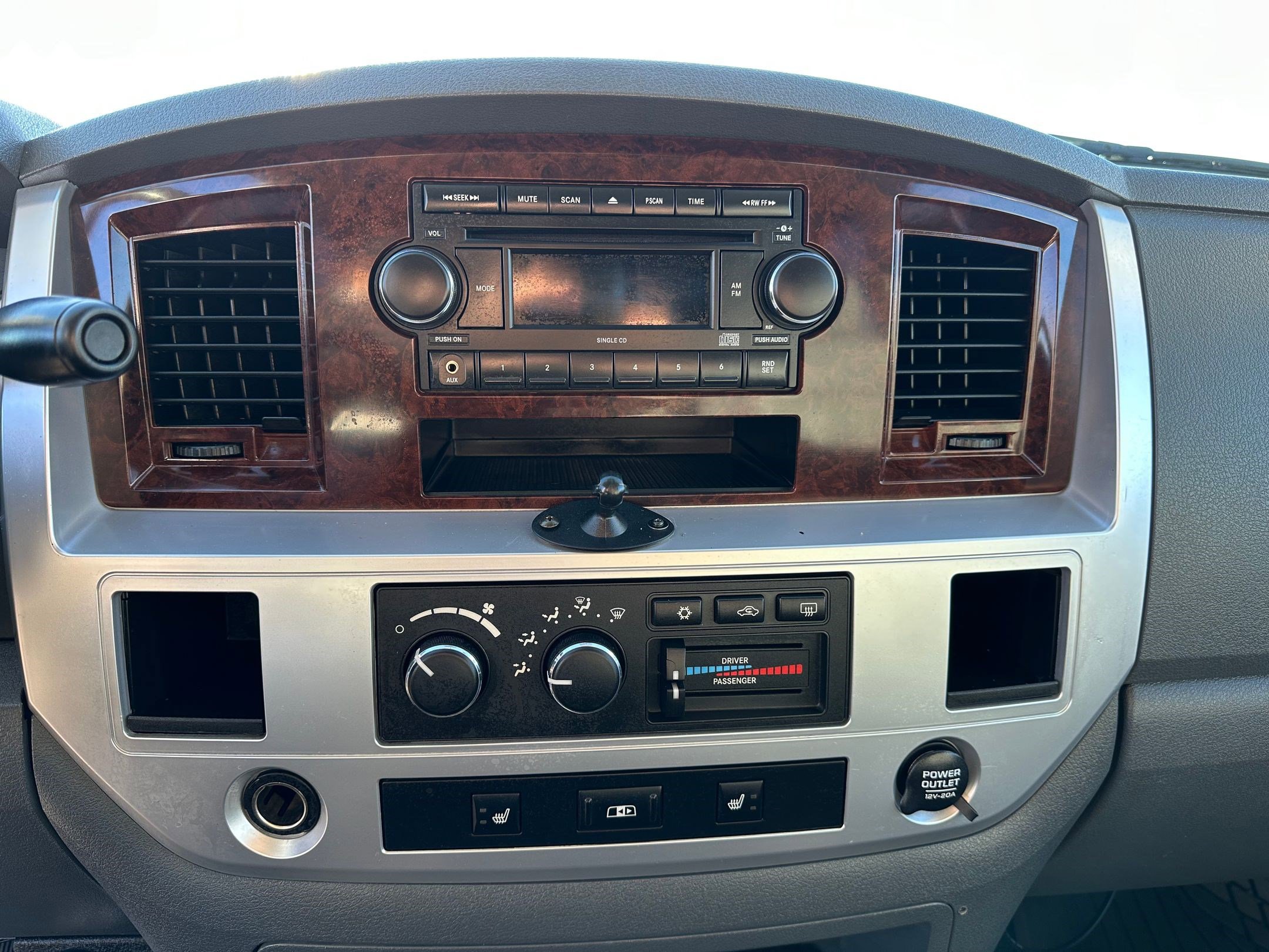 Used 2008 Dodge Ram 3500 Truck Laramie w/ Trailer Tow Group image 24