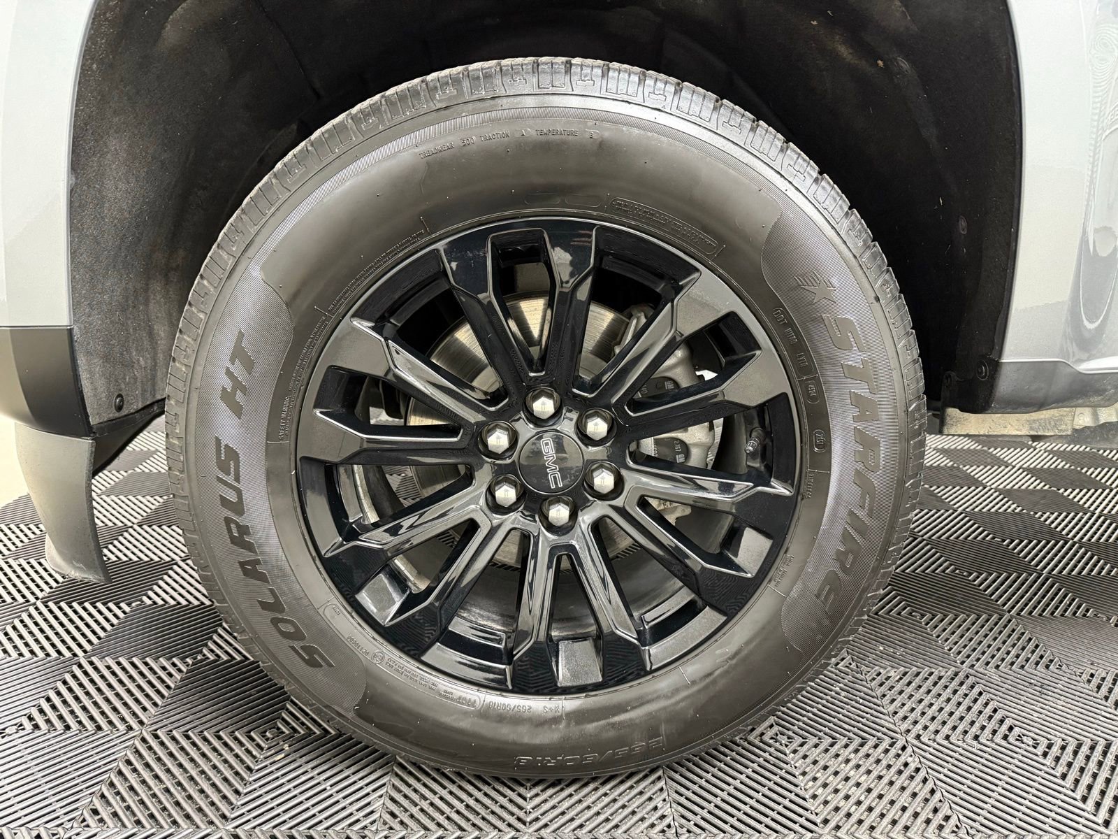 Used 2022 GMC Canyon Elevation Standard image 11