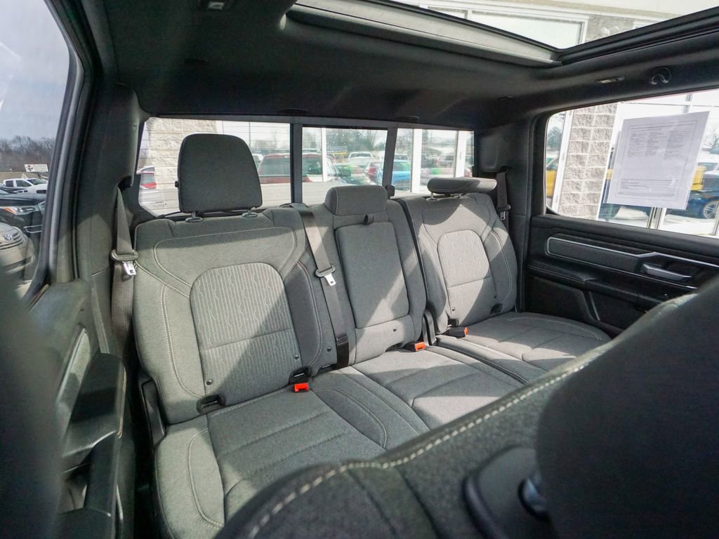 Used 2019 RAM 1500 Big Horn image 32