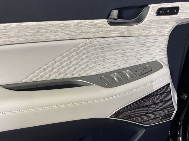 Used 2024 Hyundai Palisade Calligraphy image 30